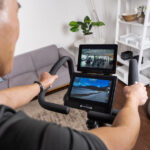 Vélo d'appartement cardiostrong BX70i Touch